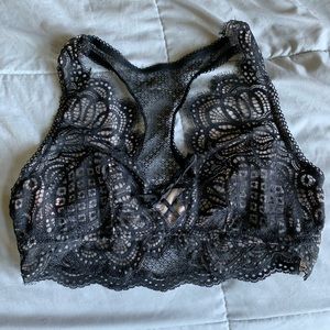 NWT Victoria Secret Lace Bralette Size L
